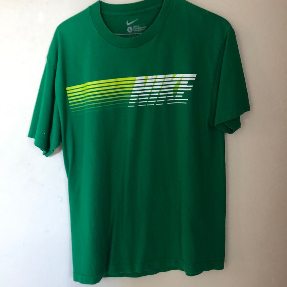 Nike t-shirt